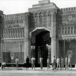 Claypool's building 1929 with workers