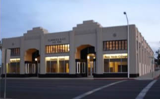 S college building 2009